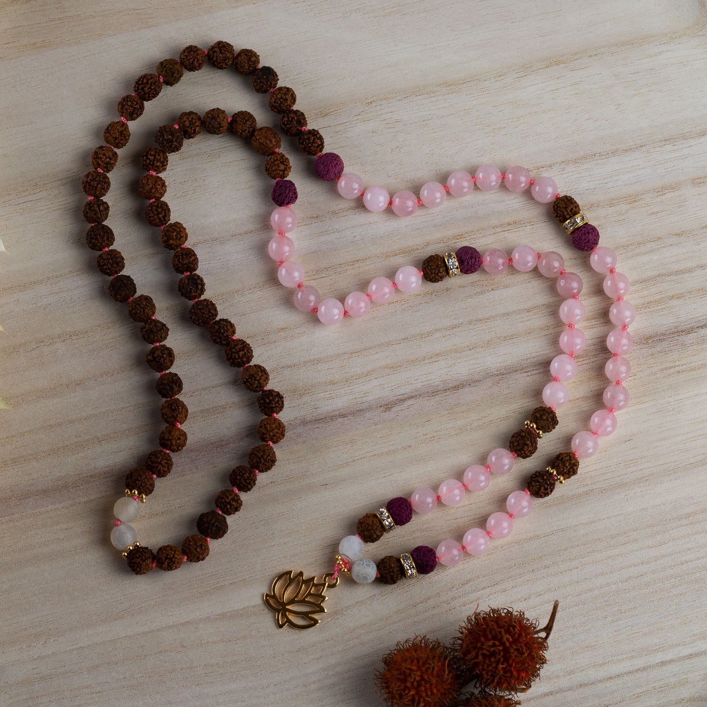 Mala Kette Pure Love - Rosenquarz und Rudraksha