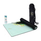 Yogaset von Shiva Girl: Yogamatte, Yogahandtuch, Yogatasche - grüne Feder, Yogamatte gerollt