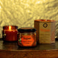 Bio Duftkerze, handgeschöpft  - Orange: Moodbild mit brennender Kerze von Shiva Girl