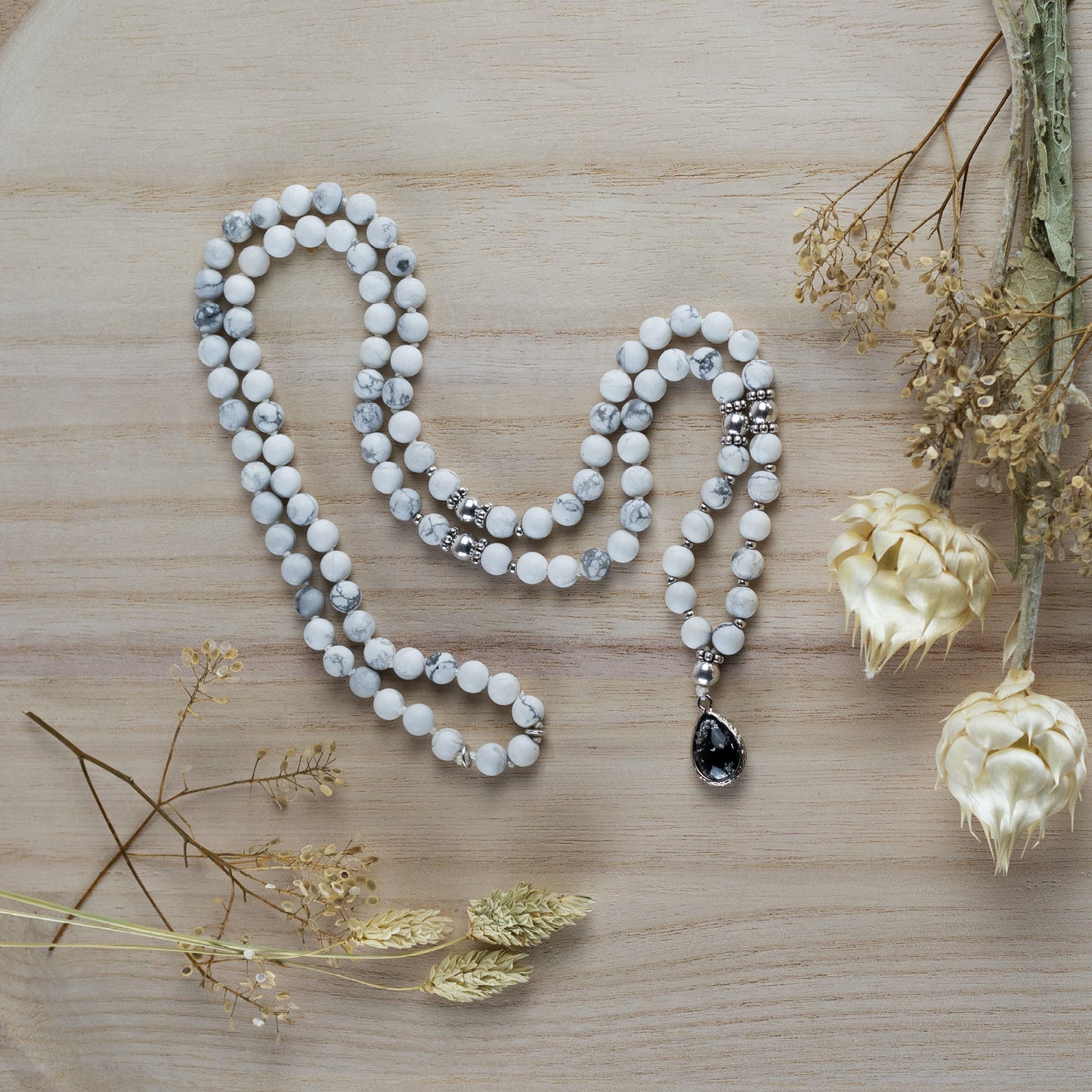Mala Kette Change - Howlith